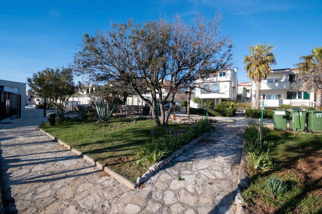 Apartments Malic Petrcane Luaran gambar